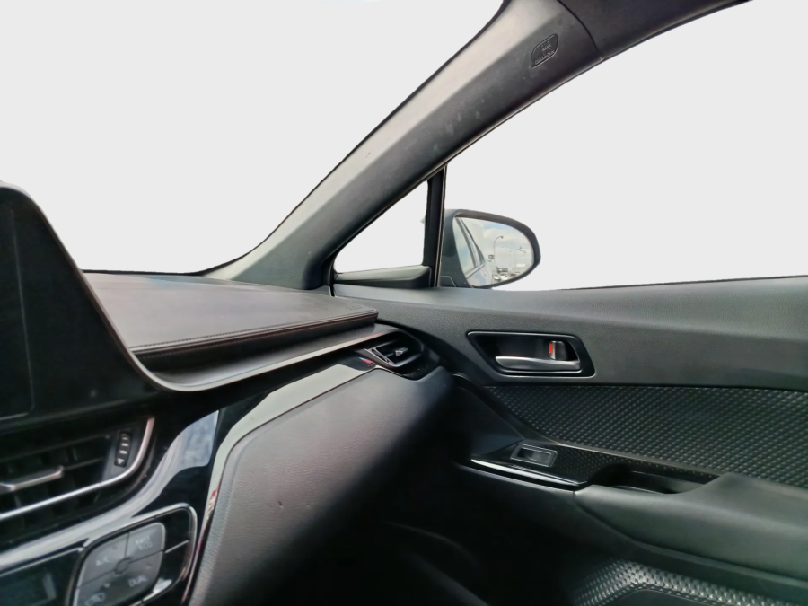 Imagen de TOYOTA C-HR