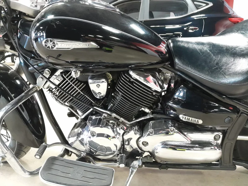Imagen de Yamaha XVS 1100 A DRAG STAR CLASSIC