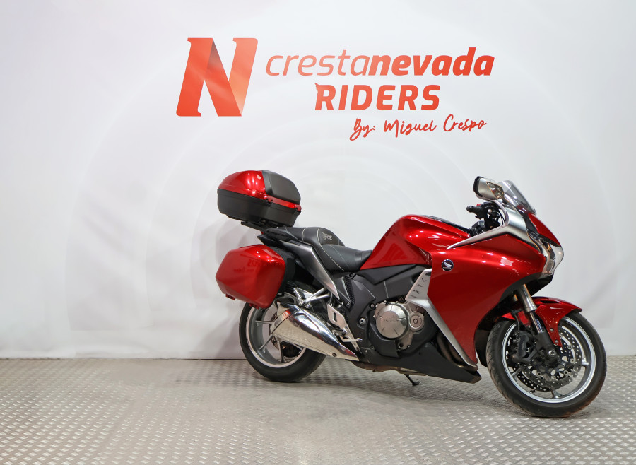 Imagen 16 de Honda VFR 1200 F Gasolina 173 CV