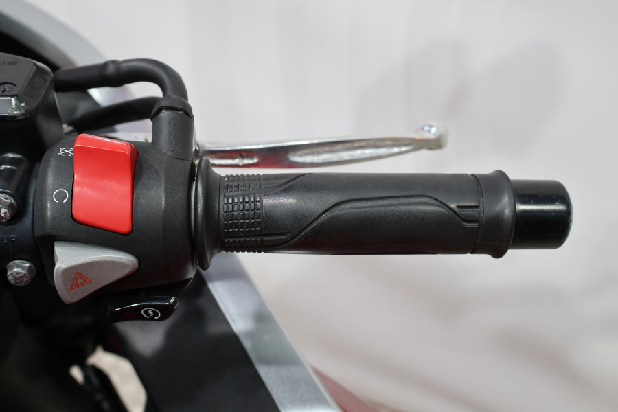 Imagen 9 de Honda VFR 1200 F Gasolina 173 CV