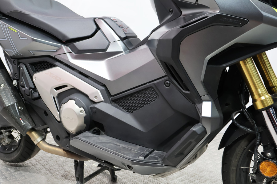 Imagen 12 de Honda X ADV Gasolina 58 CV