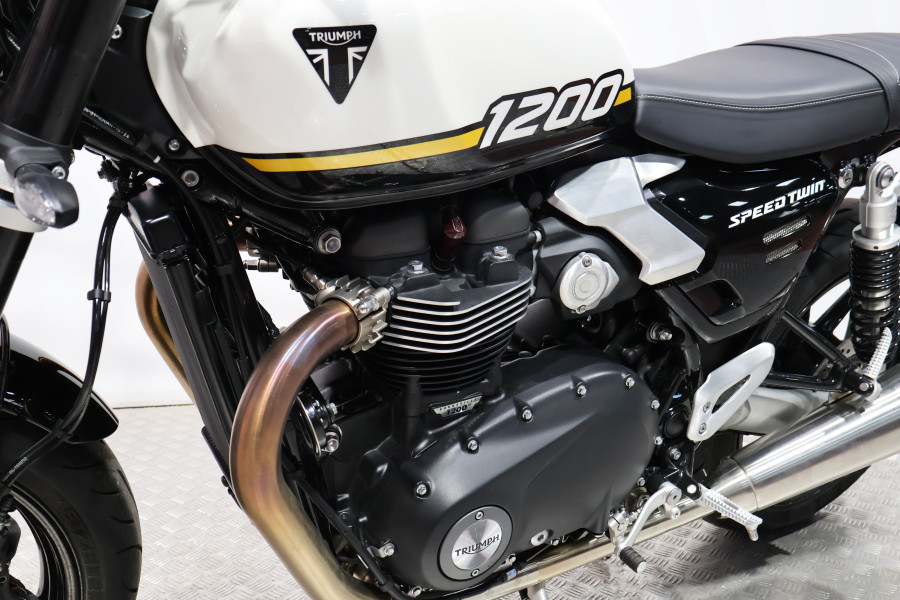 Imagen 13 de Triumph SPEED TWIN 1200 Gasolina 105 CV