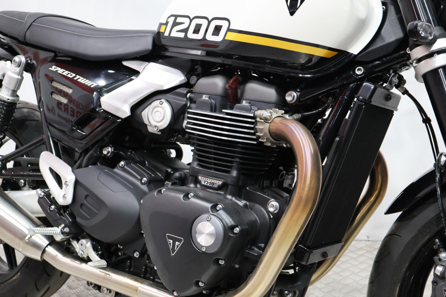 Imagen 12 de Triumph SPEED TWIN 1200 Gasolina 105 CV