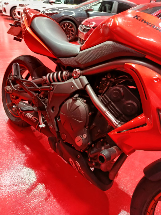 Imagen 12 de KAWASAKI ER 6N Gasolina 71 CV