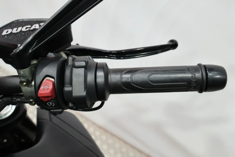Imagen de Ducati DIAVEL 1260 