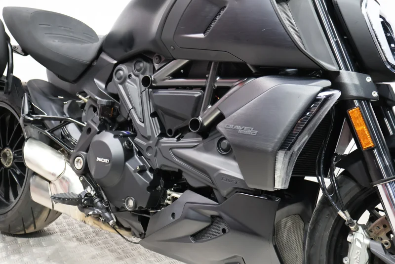 Imagen de Ducati DIAVEL 1260 