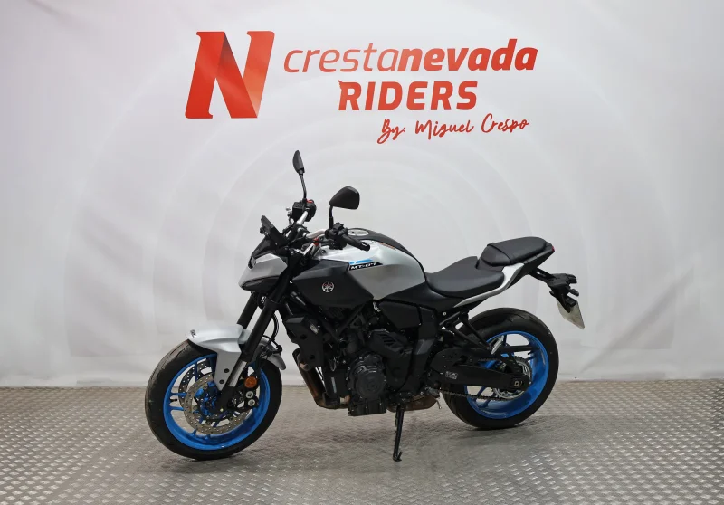 Imagen de Yamaha MT 07  Y-AMT  A2