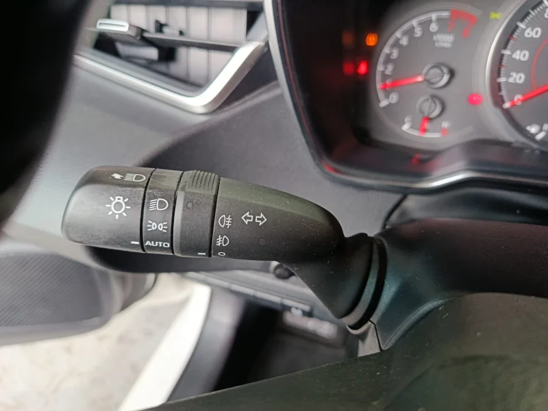 Imagen de TOYOTA Corolla Sedán