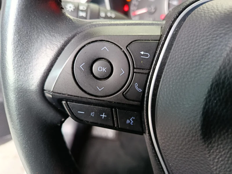 Imagen de TOYOTA Corolla Sedán