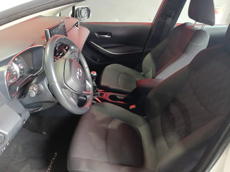 Imagen de TOYOTA Corolla Sedán