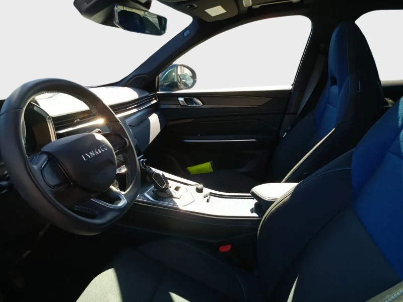 Imagen de lynk & co 01