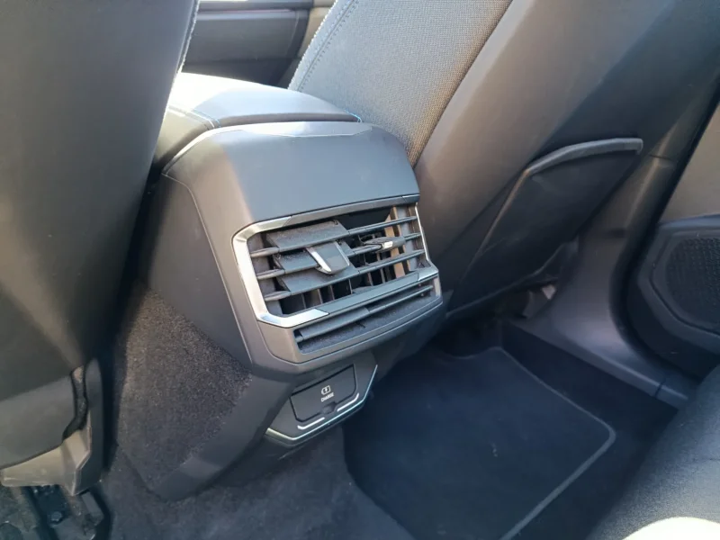 Imagen de lynk & co 01