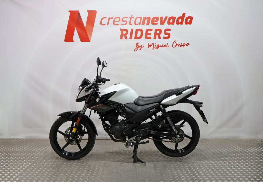 Imagen 3 de Yamaha YS 125 Gasolina 11 CV
