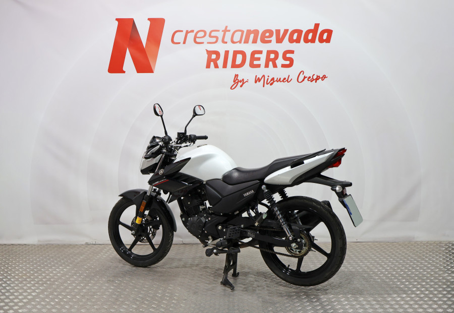 Imagen 10 de Yamaha YS 125 Gasolina 11 CV