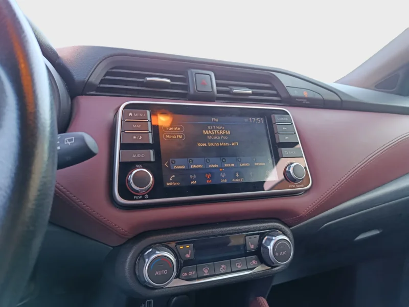 Imagen de NISSAN Micra