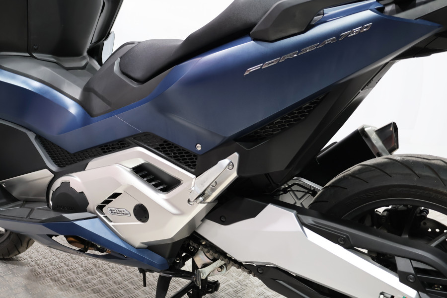 Imagen 14 de Honda FORZA 750 Gasolina 58 CV