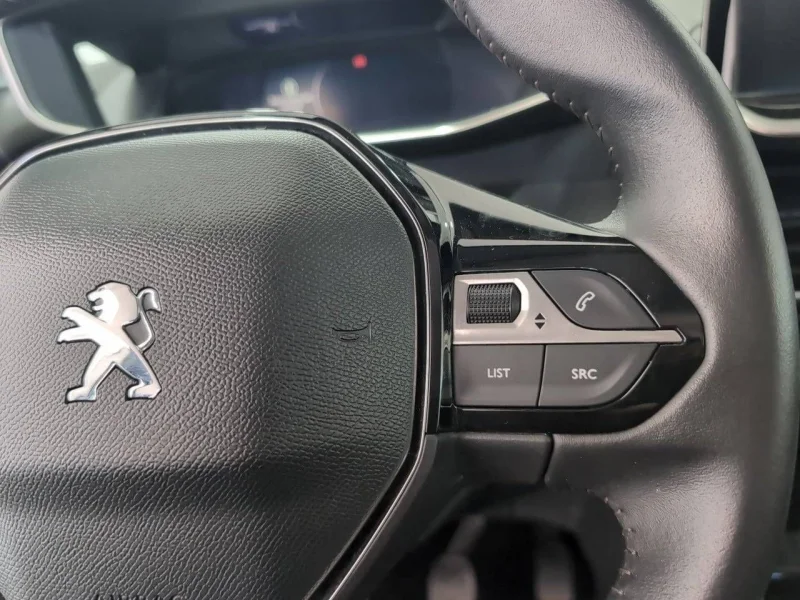 Imagen de Peugeot 208