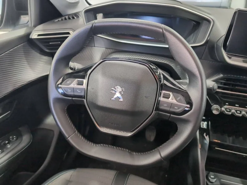 Imagen de Peugeot 208