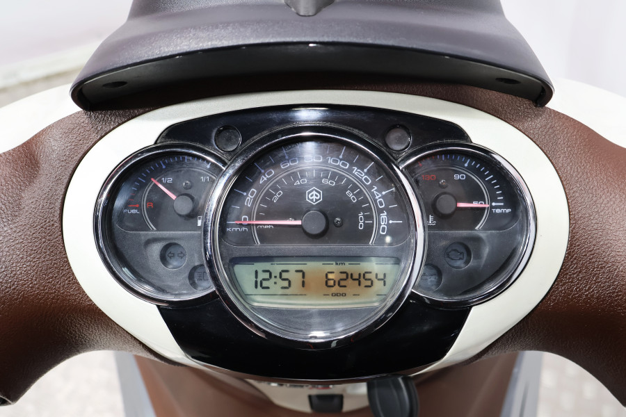 Imagen 2 de Piaggio BEVERLY 125 Gasolina 15 CV