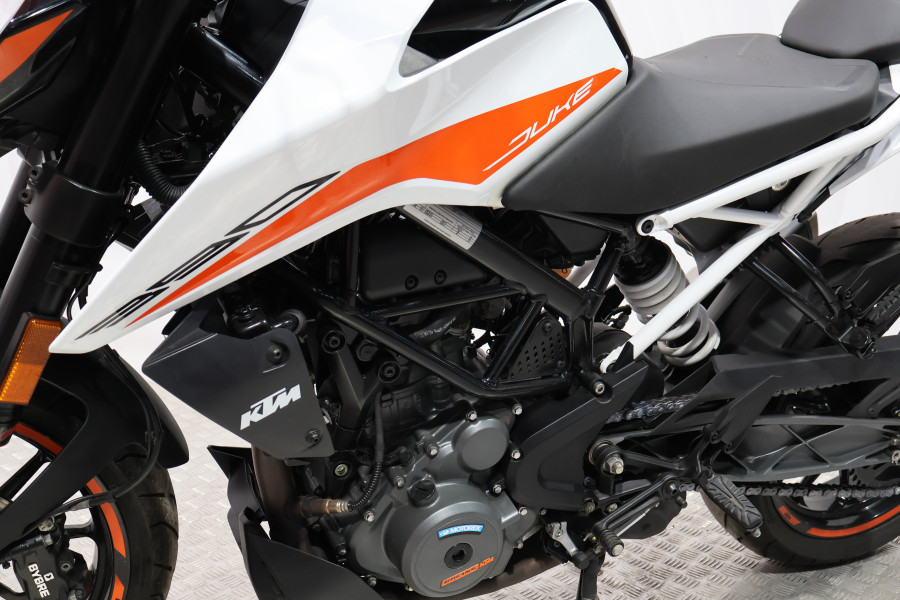 Imagen 13 de Ktm 390 DUKE Gasolina 44 CV
