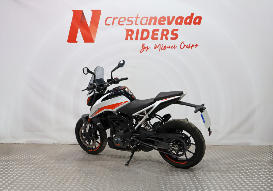 Imagen 10 de Ktm 390 DUKE Gasolina 44 CV