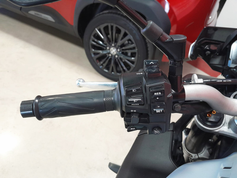 Imagen 8 de Yamaha MT 10 Gasolina 160 CV