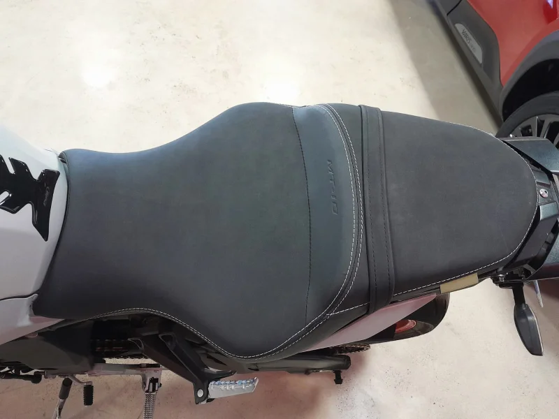 Imagen de Yamaha MT 10