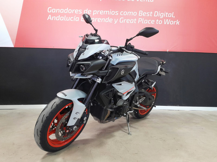 Imagen 4 de Yamaha MT 10 Gasolina 160 CV