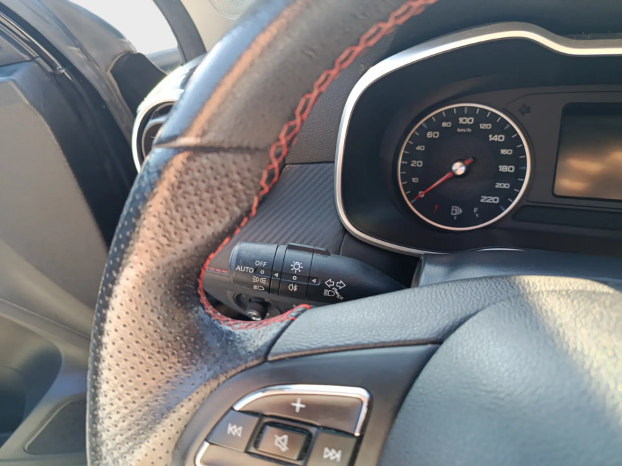 Imagen de Mg ZS