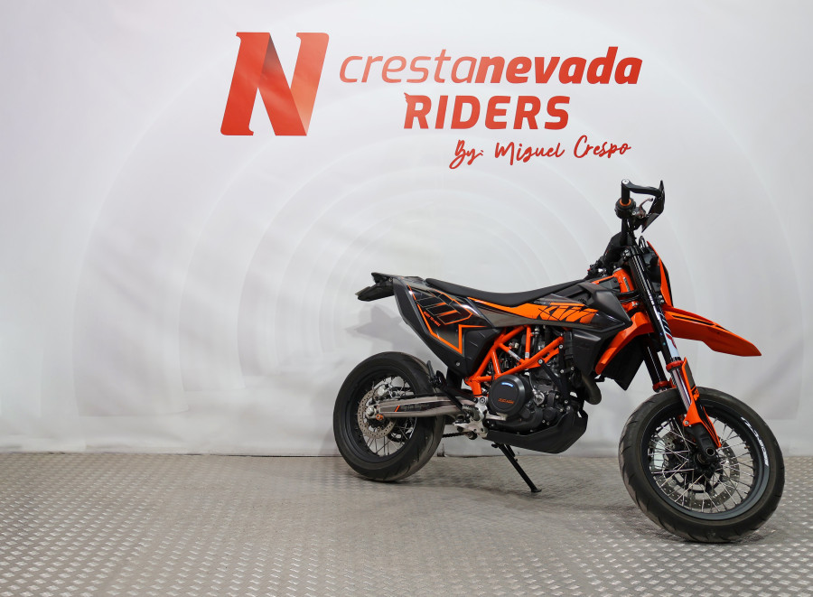 Imagen 16 de Ktm 690 SMC R Gasolina 75 CV