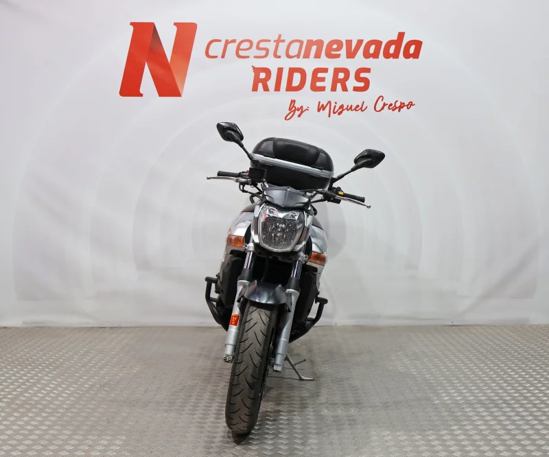 Imagen de Suzuki GSR 600