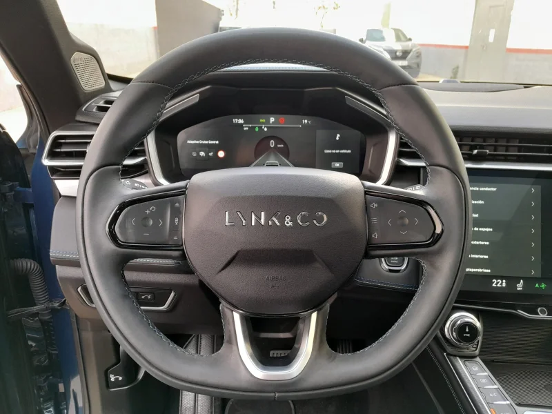 Imagen de lynk & co 01