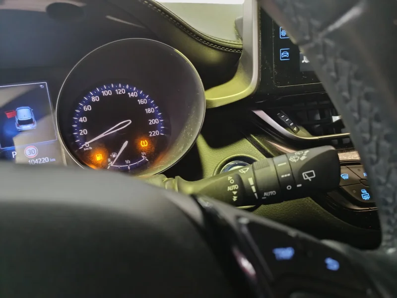 Imagen de TOYOTA C-HR