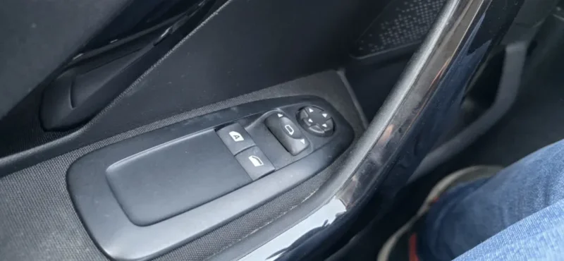 Imagen de Peugeot 208