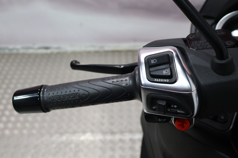 Imagen 8 de Piaggio MP3 300 HPE Gasolina 26 CV