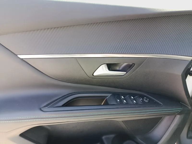 Imagen de Peugeot 5008