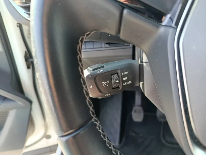 Imagen de Peugeot 5008