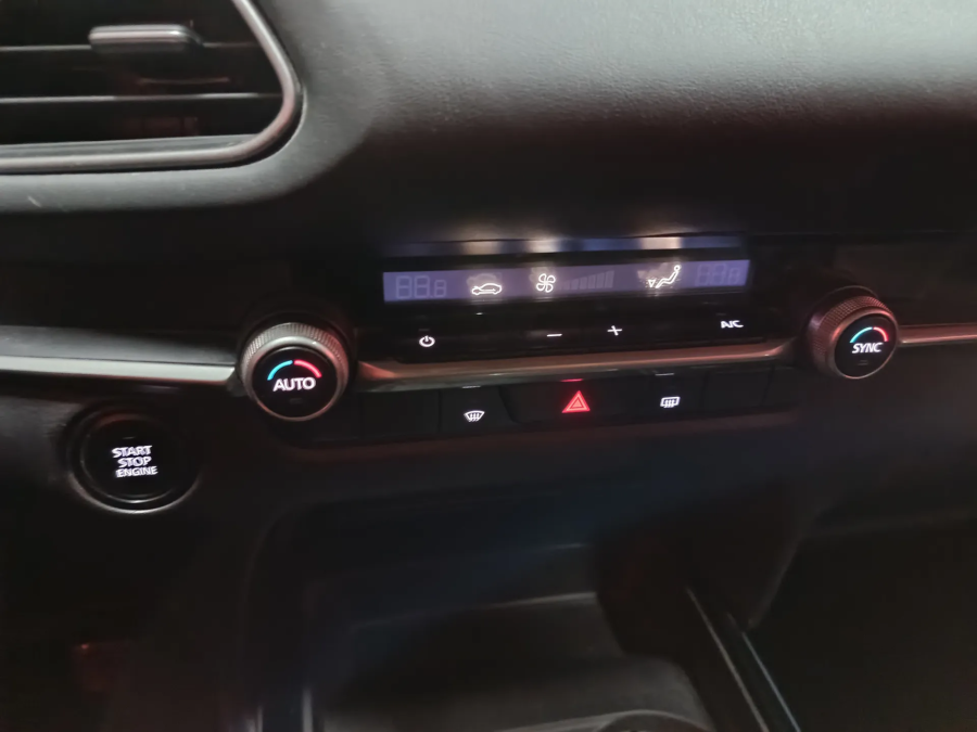 Imagen de Mazda CX-30