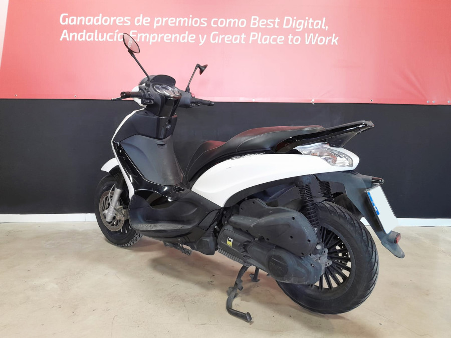 Imagen 8 de Piaggio BEVERLY 300 Gasolina 22 CV