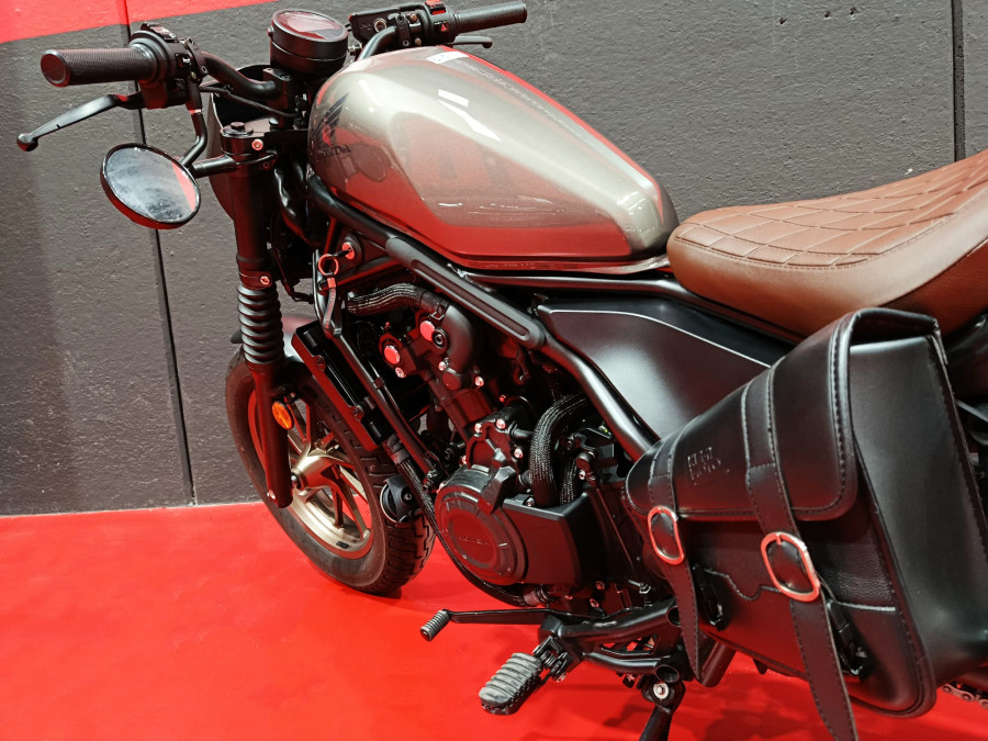 Imagen 14 de Honda REBEL 500 S Gasolina 46 CV
