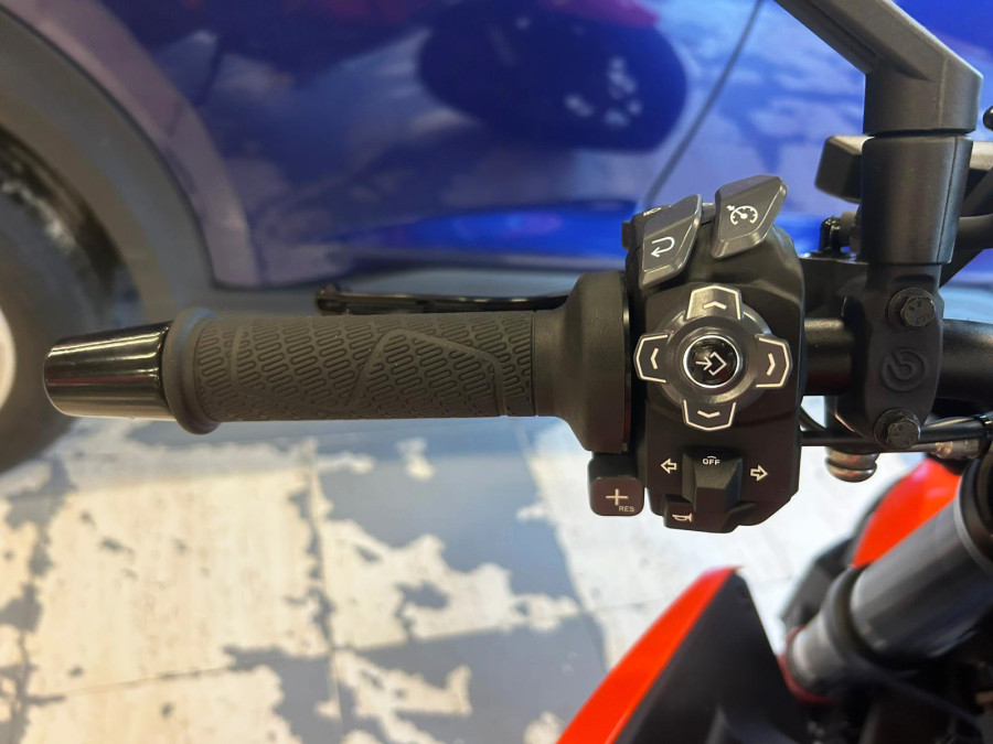 Imagen 6 de Ktm 1390 SUPER DUKE R Gasolina 190 CV