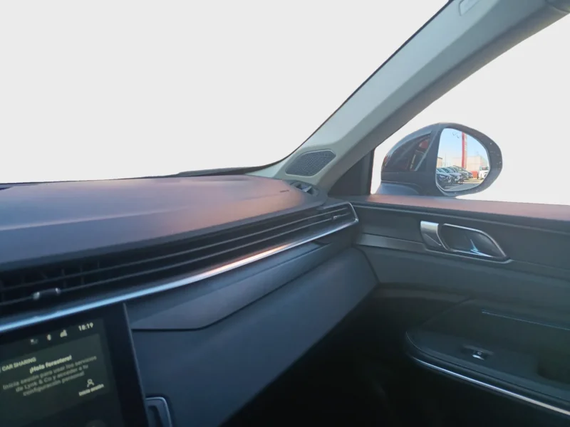 Imagen de lynk & co 01