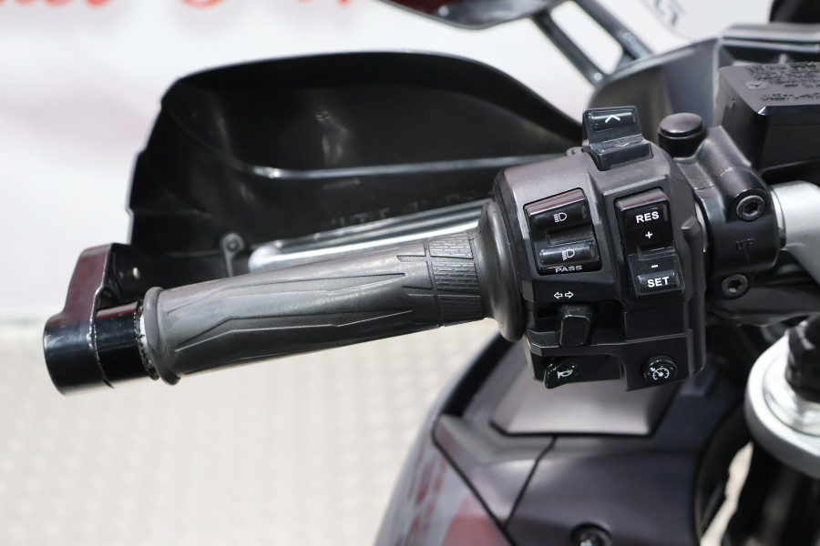 Imagen de Yamaha FJR 1300 AE