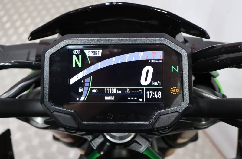 Imagen de KAWASAKI Z 900 SE