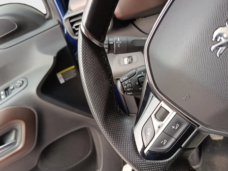 Imagen de Peugeot Rifter