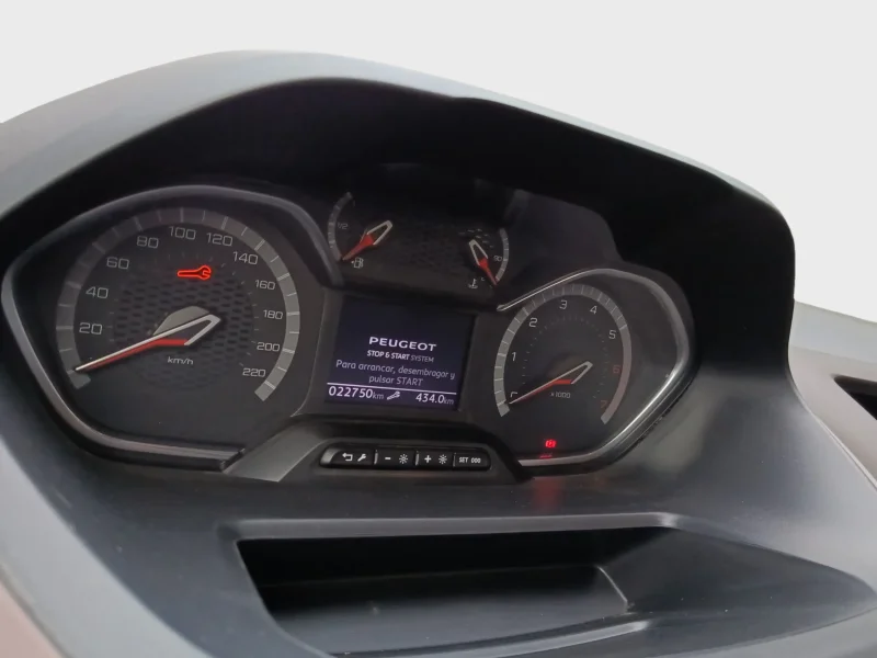 Imagen de Peugeot Rifter