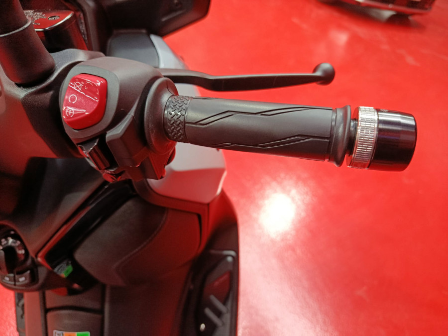 Imagen 9 de Yamaha XMAX 125 TECH MAX Gasolina 12 CV