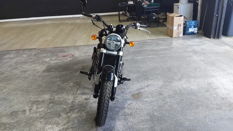 Imagen de ROYAL ENFIELD SUPER METEOR 650