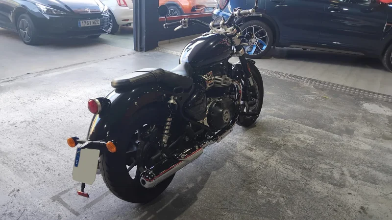 Imagen de ROYAL ENFIELD SUPER METEOR 650