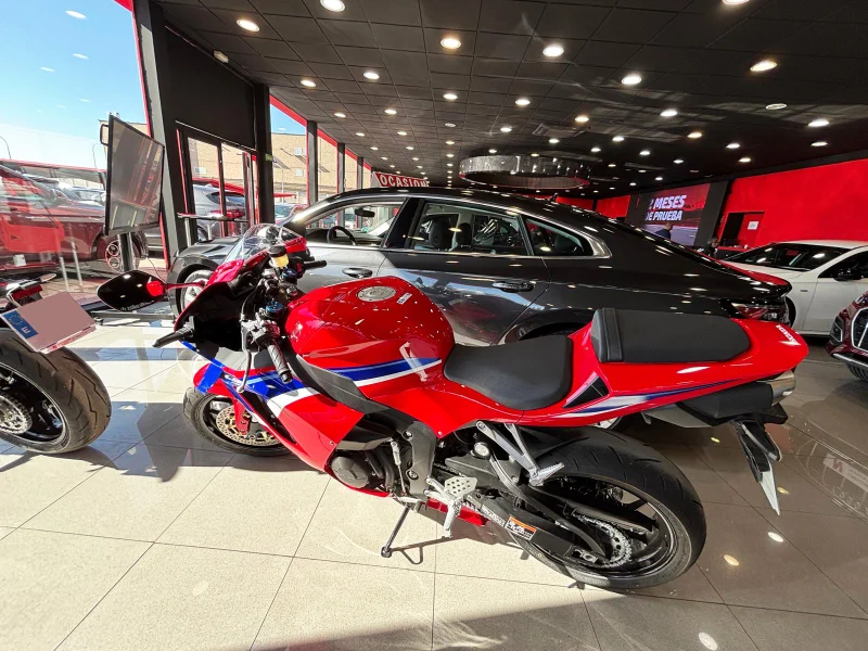 Imagen de Honda CBR 600 RR